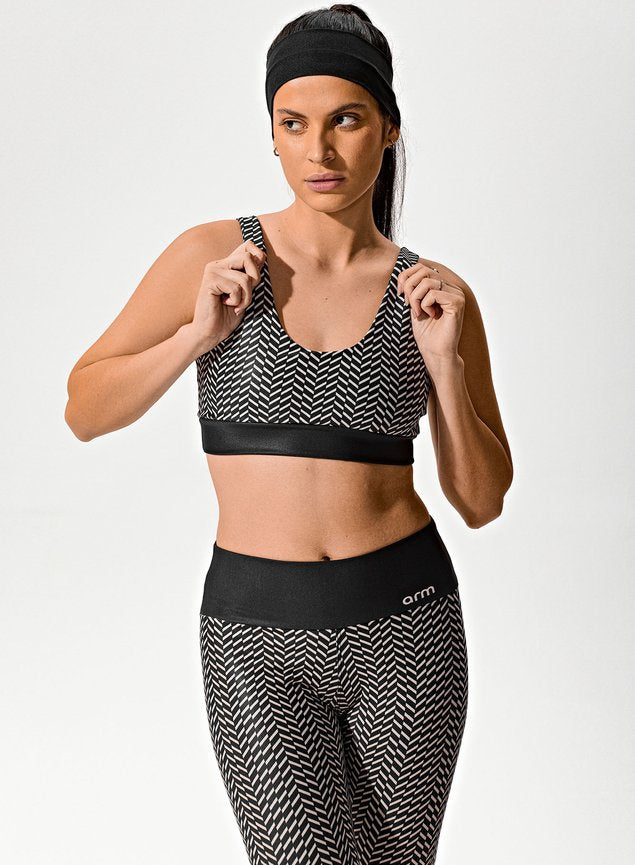 Conjunto Short Blackout +Top Decote U Estampa Digital Ritmo